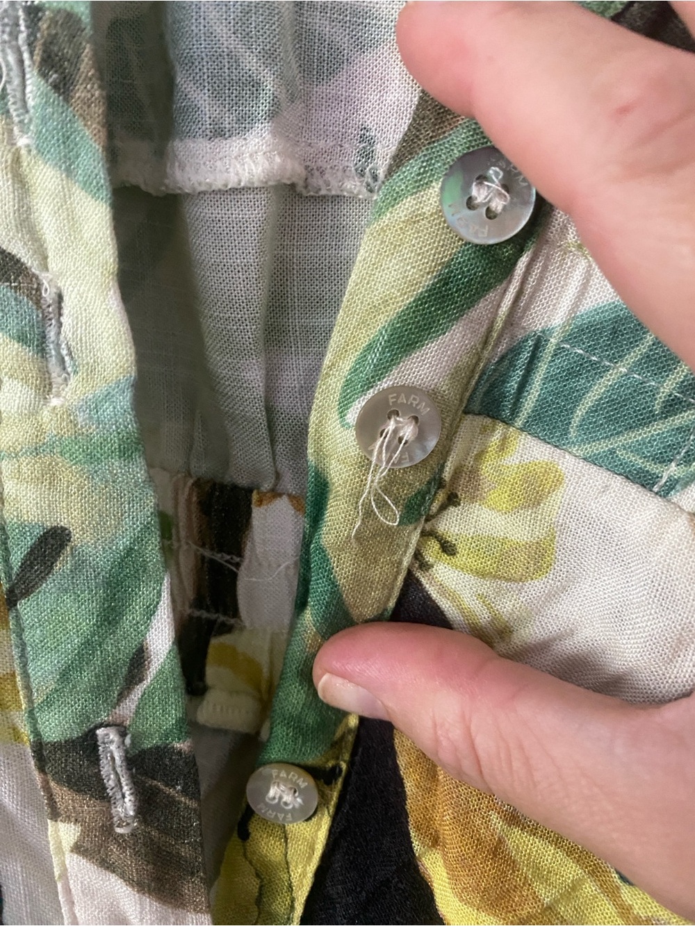 FARM RIO Toucan Print Romper in White, Yellow & Green - Picture 5 of 5